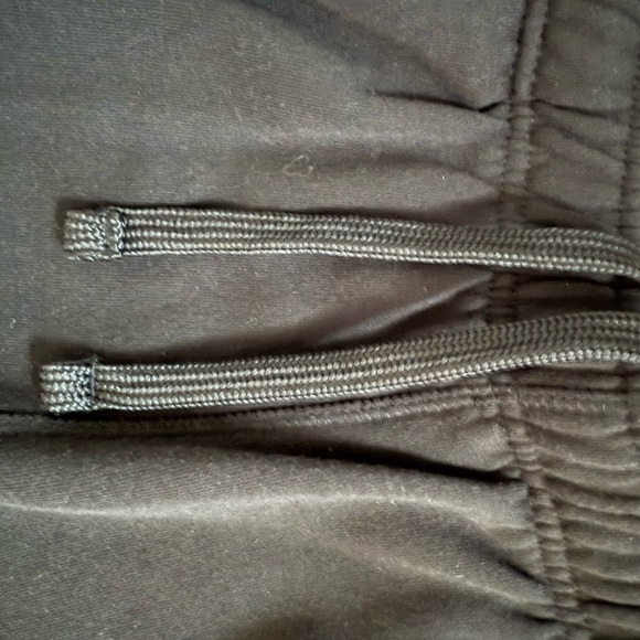 Athletic Works Men's Classic Black Sweatpants - Picture 2 of 7